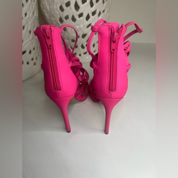 ALDO fuchsia pink color Strappy pink heels size 7 - Picture 3 of 11